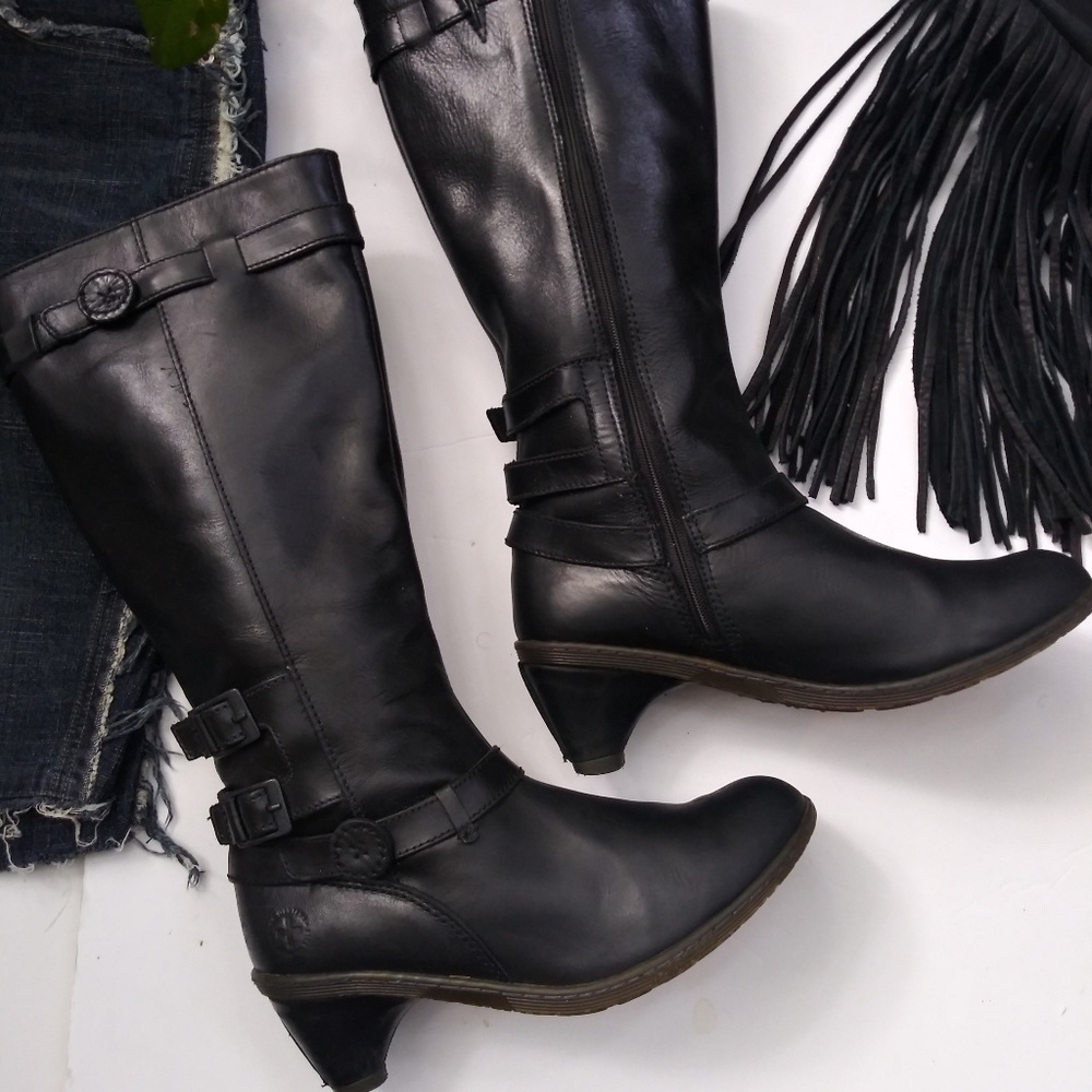 Dr. Marten Amber Black Boots